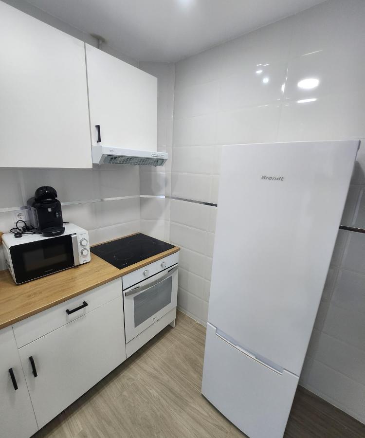 דירות Apartamento Cartagena Sur Zona Universidad Ucam מראה חיצוני תמונה